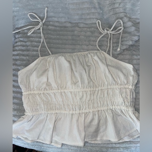 White cropped ruched peplum tank top - Picture 1 of 3